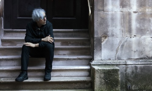 Richard Barbieri (Japan, Rain Tree Crow, Porcupine Tree) torna con il suo nuovo album Under A Spell - Video/trailer dell'album.